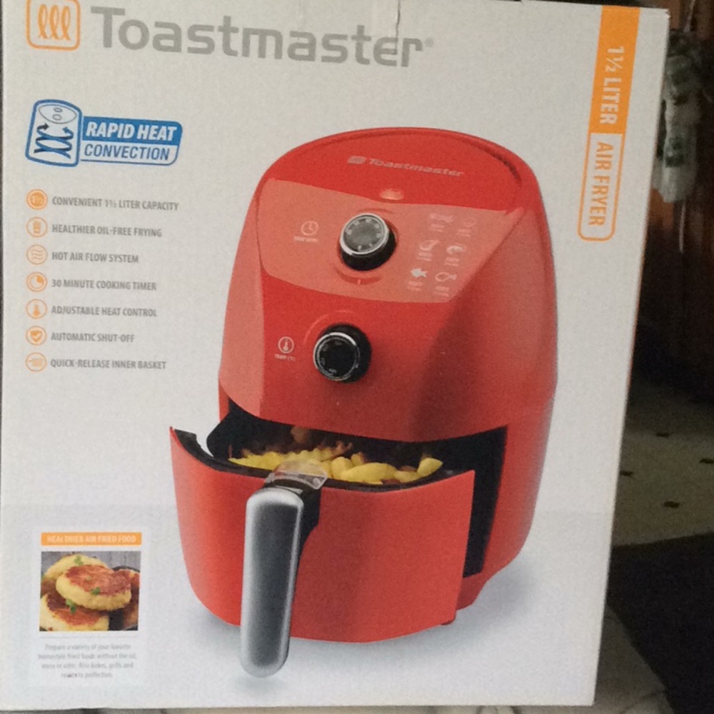Toastmaster red 1 1/2 liter new air fryer.